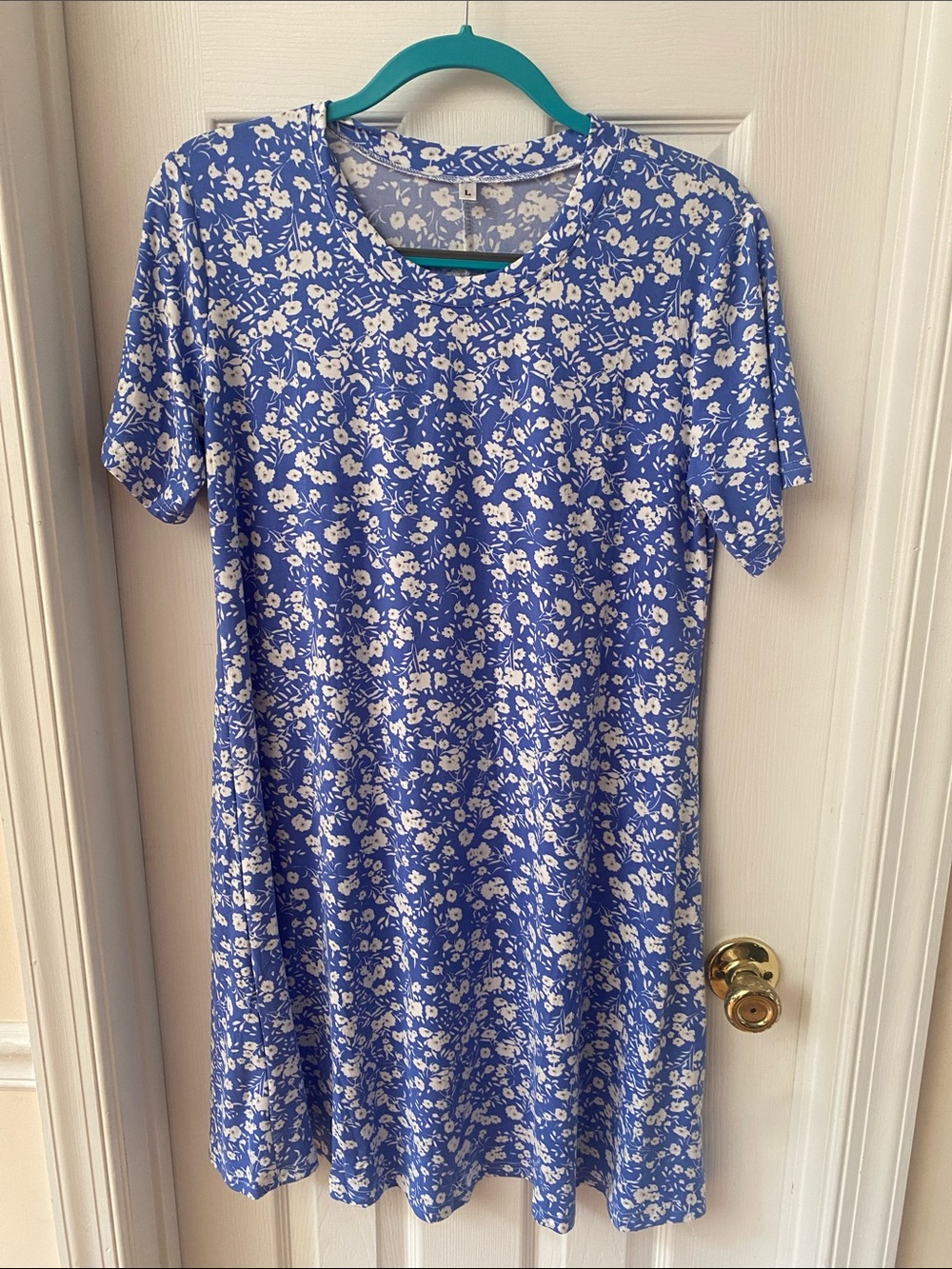 Blue Floral Short-Sleeve Women’s Dress